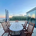 Sea And Mountain Views From Your Rooftop !